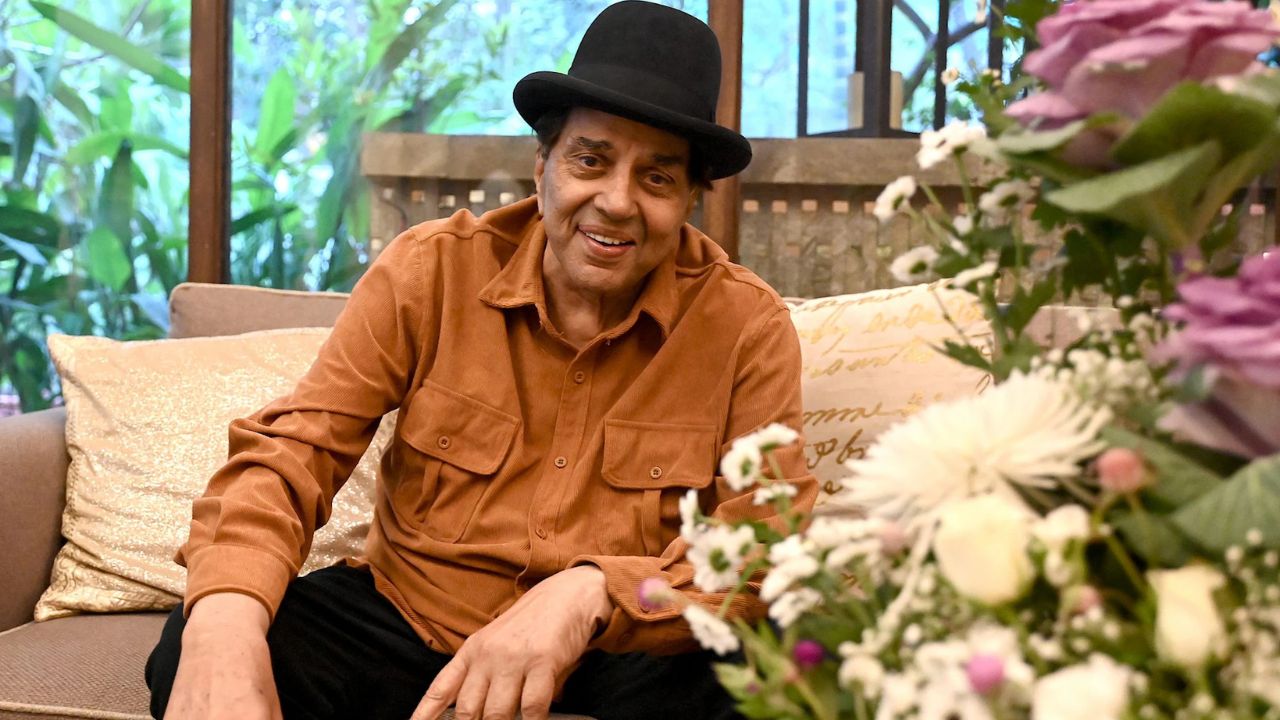 Veteran actor Dharmendra, popularly known as Bollywood’s 'He Man' died in 2025 at the age of 89. 