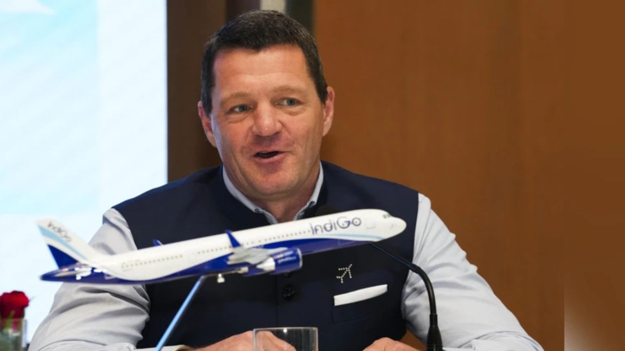 IndiGo Flight Chaos Explained: Why Over 1,000 Flights Were Cancelled and What Passengers Can Claim Now