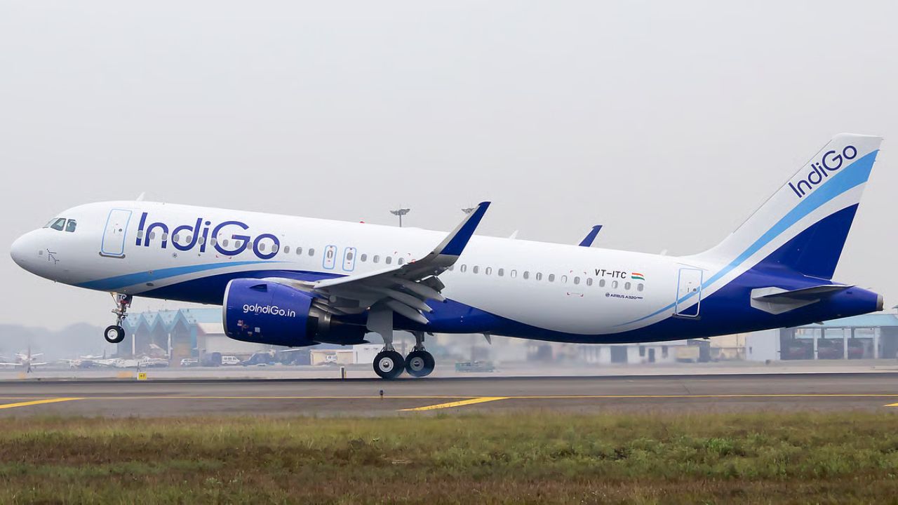 IndiGo flight diverted to Mumbai after bomb threat; Kuwait–Hyderabad aircraft under investigation