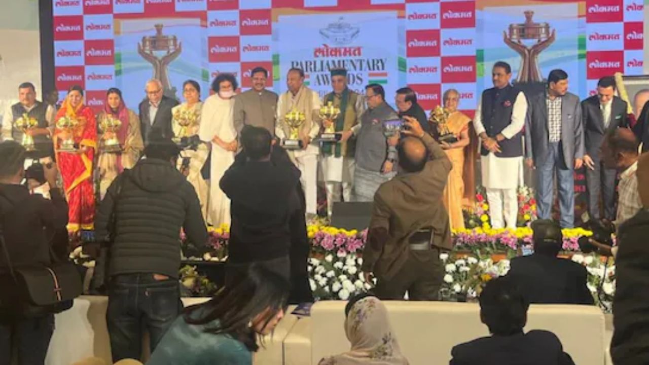 Lokmat Parliamentary Awards: 8 MPs including Sudha Murthy, Sanjay Singh, and Digvijay Singh Honored