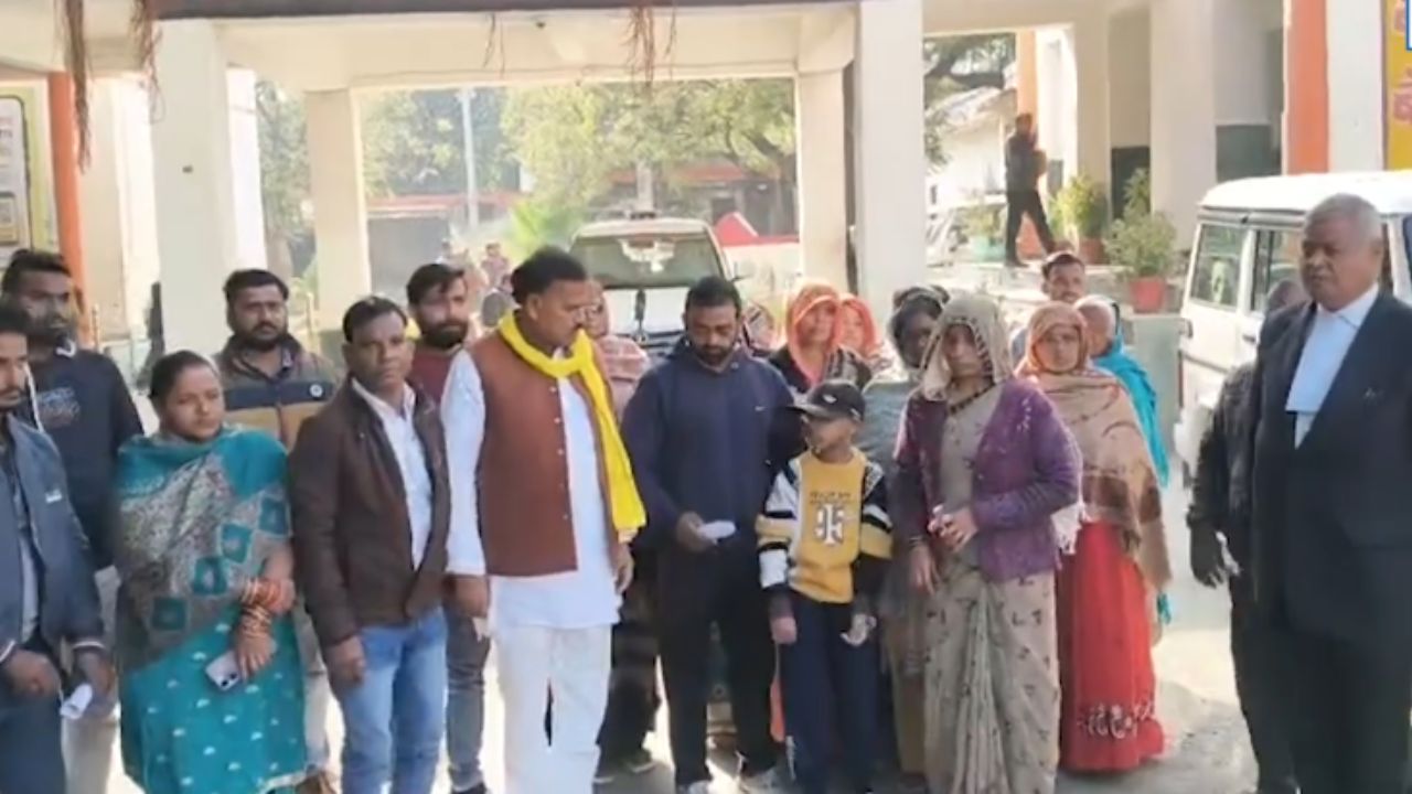 Mainpuri student dies under suspicious circumstances; Family demands CBI probe