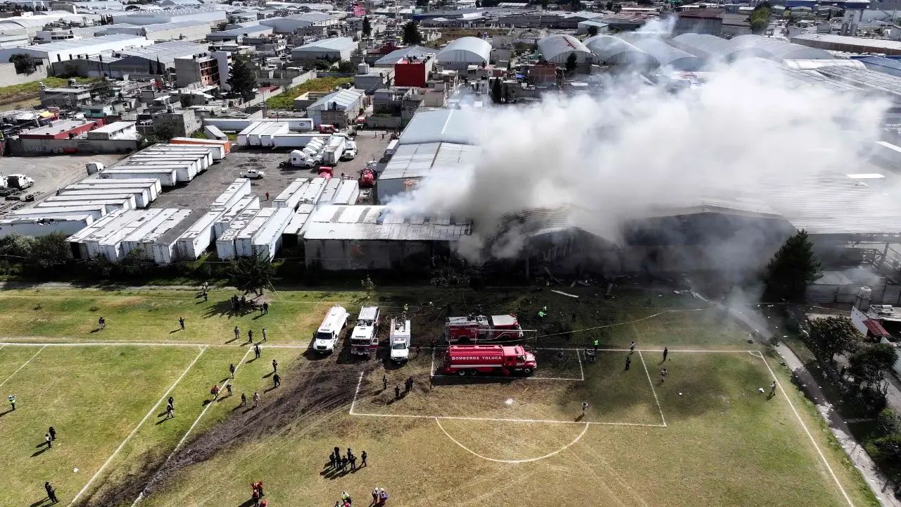 Mexico Plane Crash: Seven dead in emergency landing mishap; Click for details