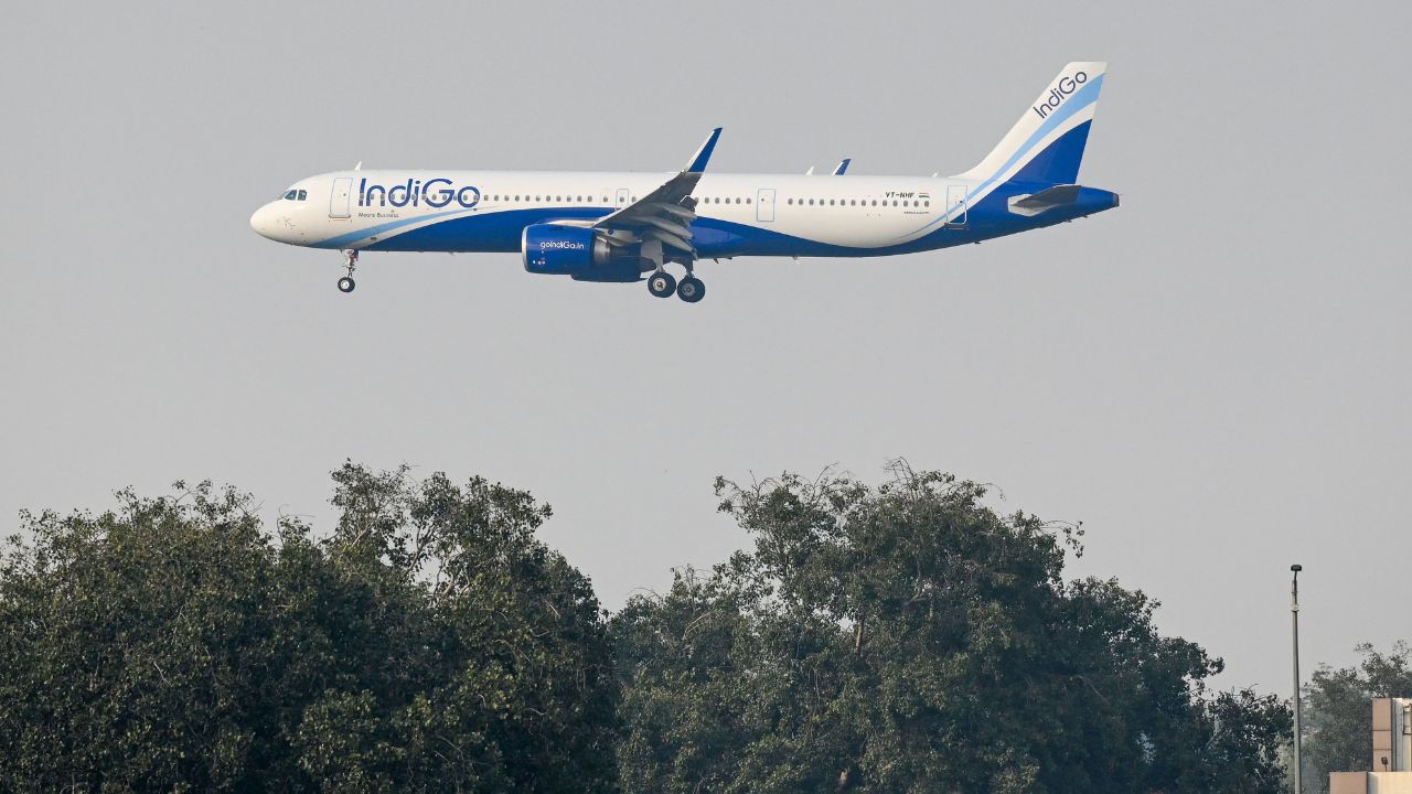 Government Cracks Down on IndiGo: Flights Cut, CEO Summoned as Operational Crisis Peaks