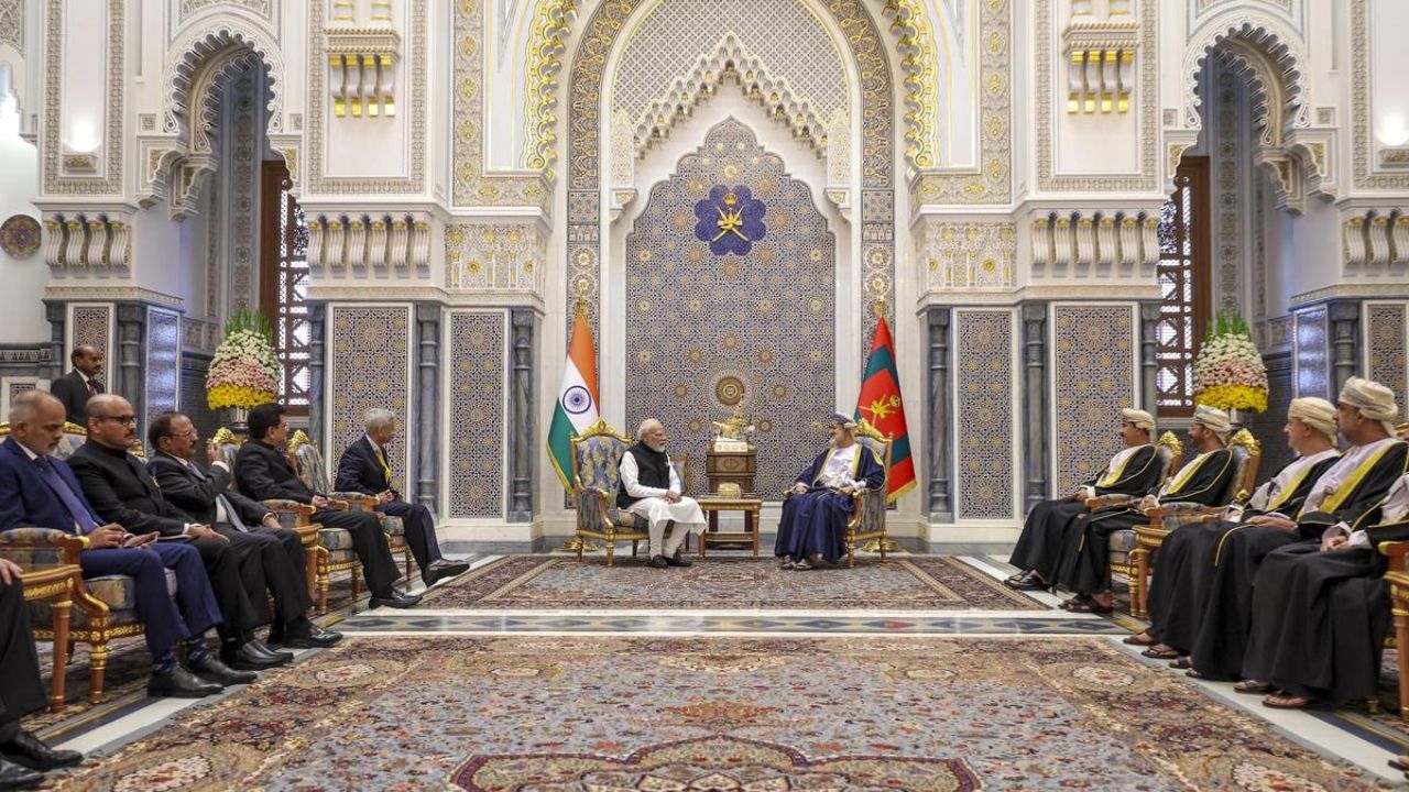 India and Oman Sign Landmark FTA, Boosting Trade and Jobs