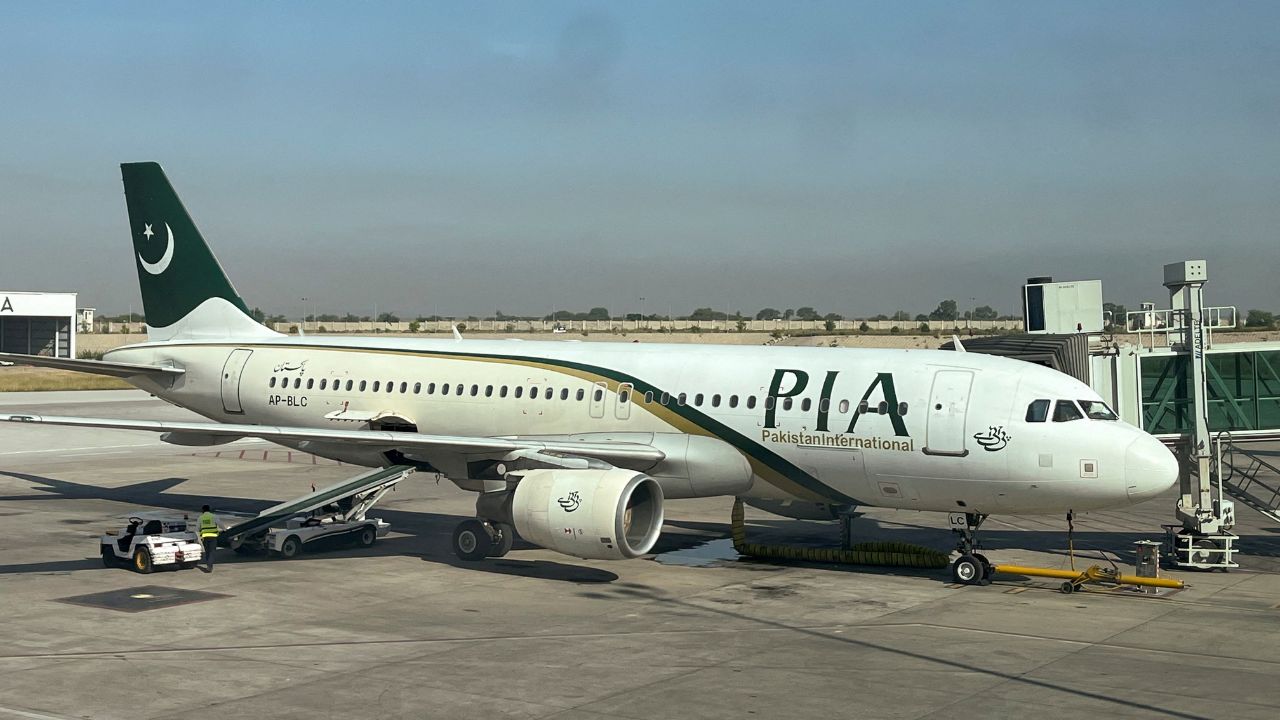 Pakistan Sells PIA: National Airline Privatized Amid Economic Crisis