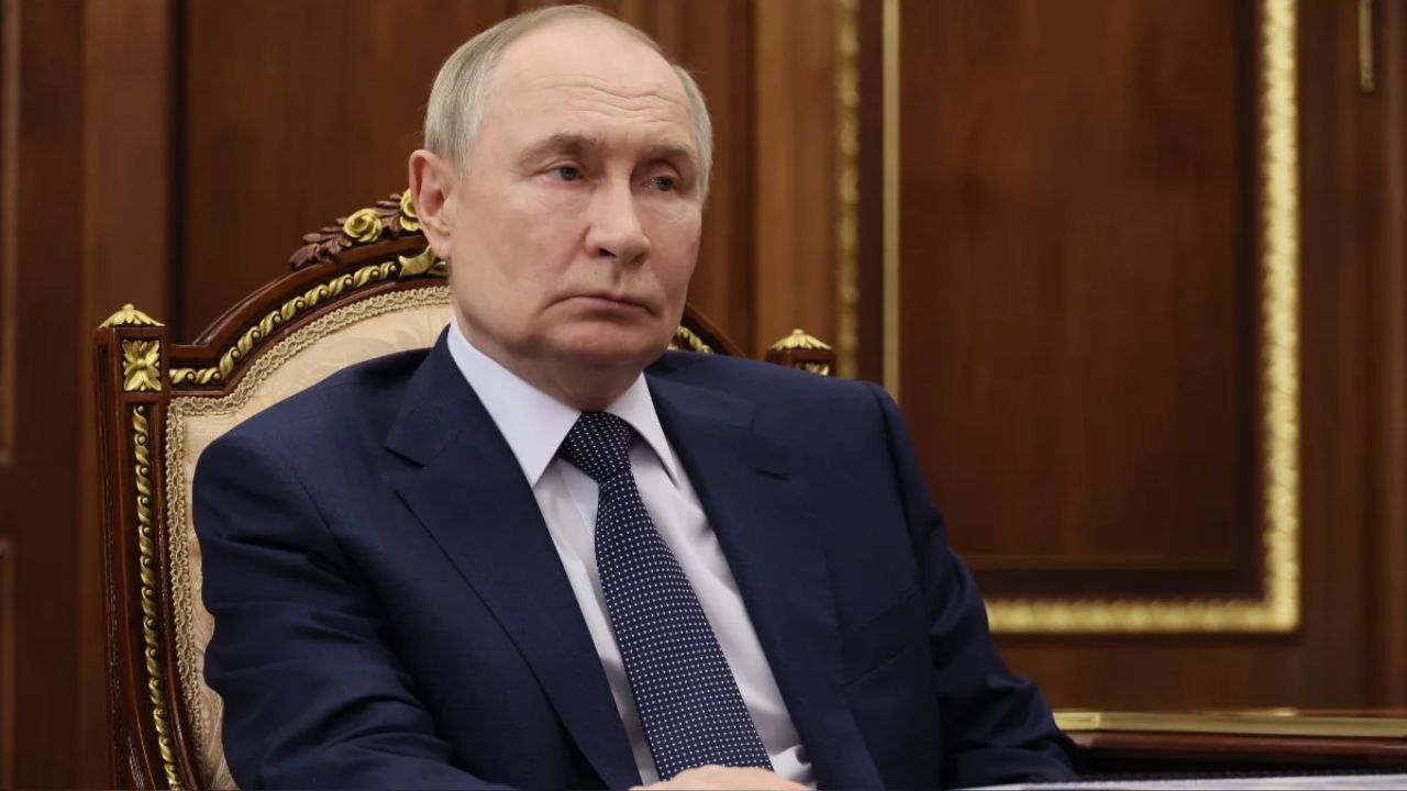 Russian President Vladimir Putin never uses smartphones; Here’s why