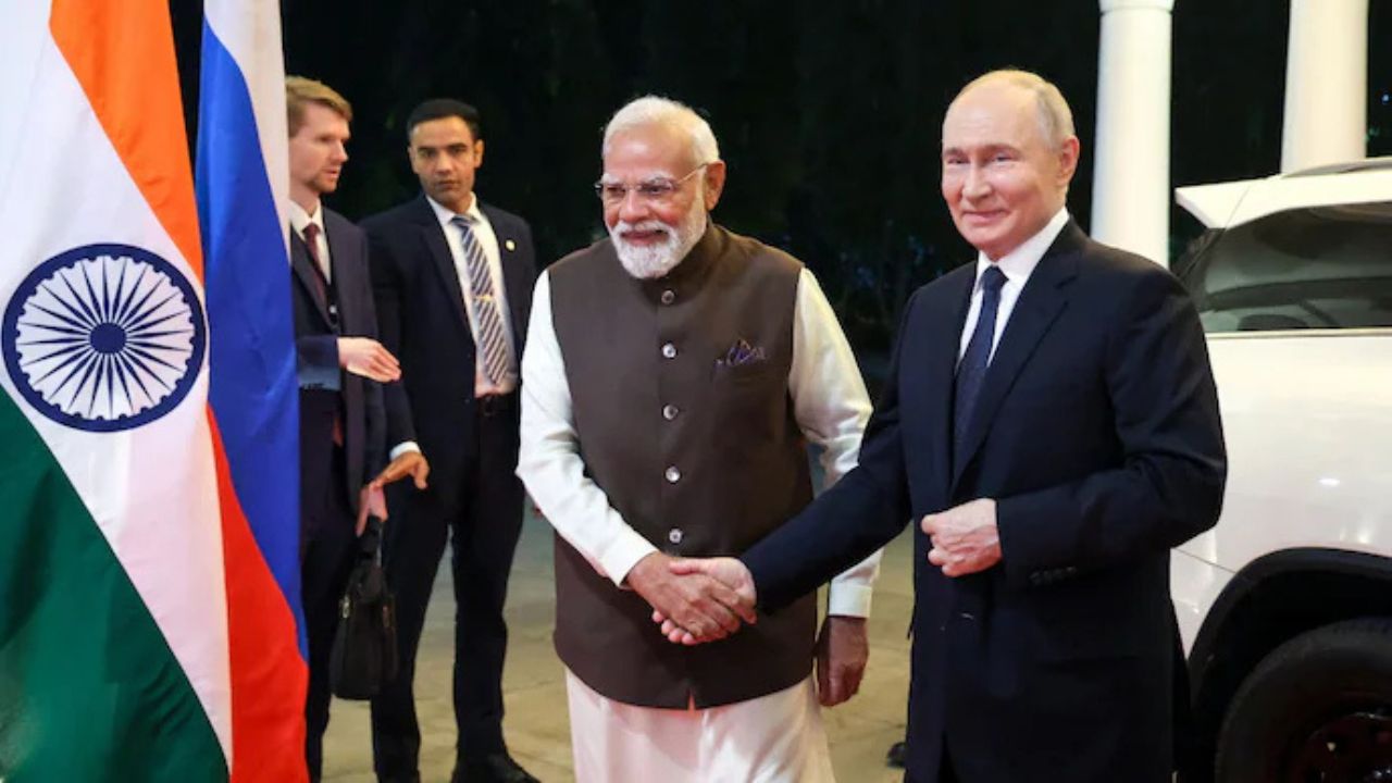 PM Modi-Putin Meet in India: Warm gestures, historic tributes and bold vision; See photos