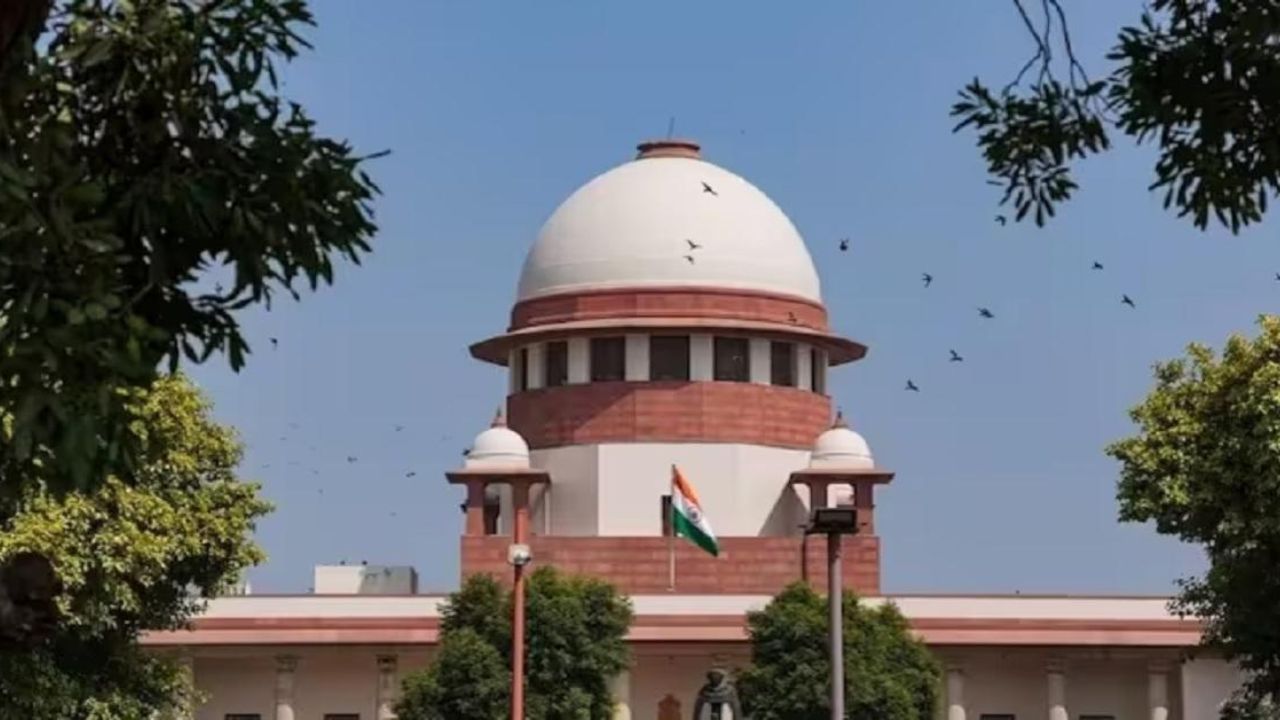Watch Video: Supreme Court deals major blow to Kuldeep Sengar; Stays Delhi HC Order