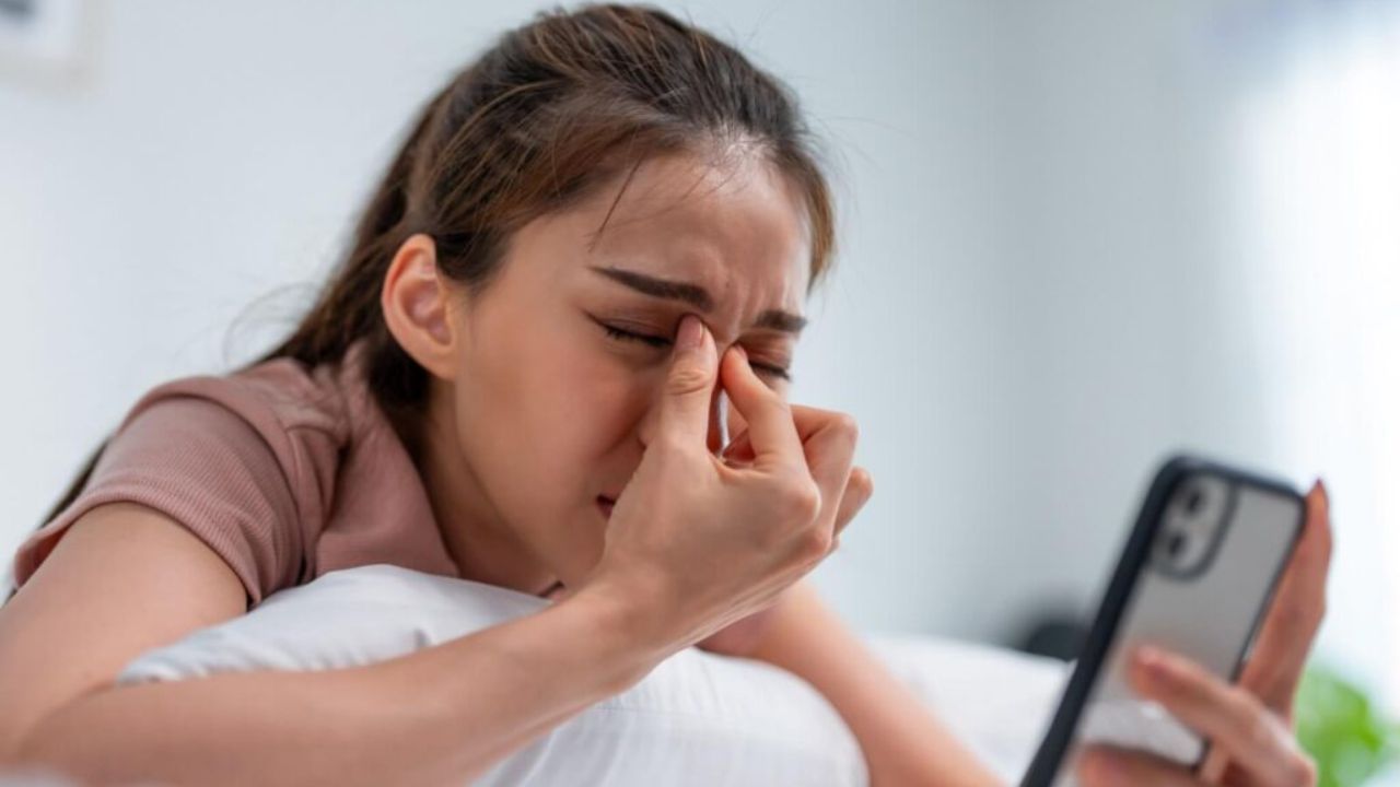 Your air conditioner and mobile phone may be causing eye dryness; Doctors share a serious caution
