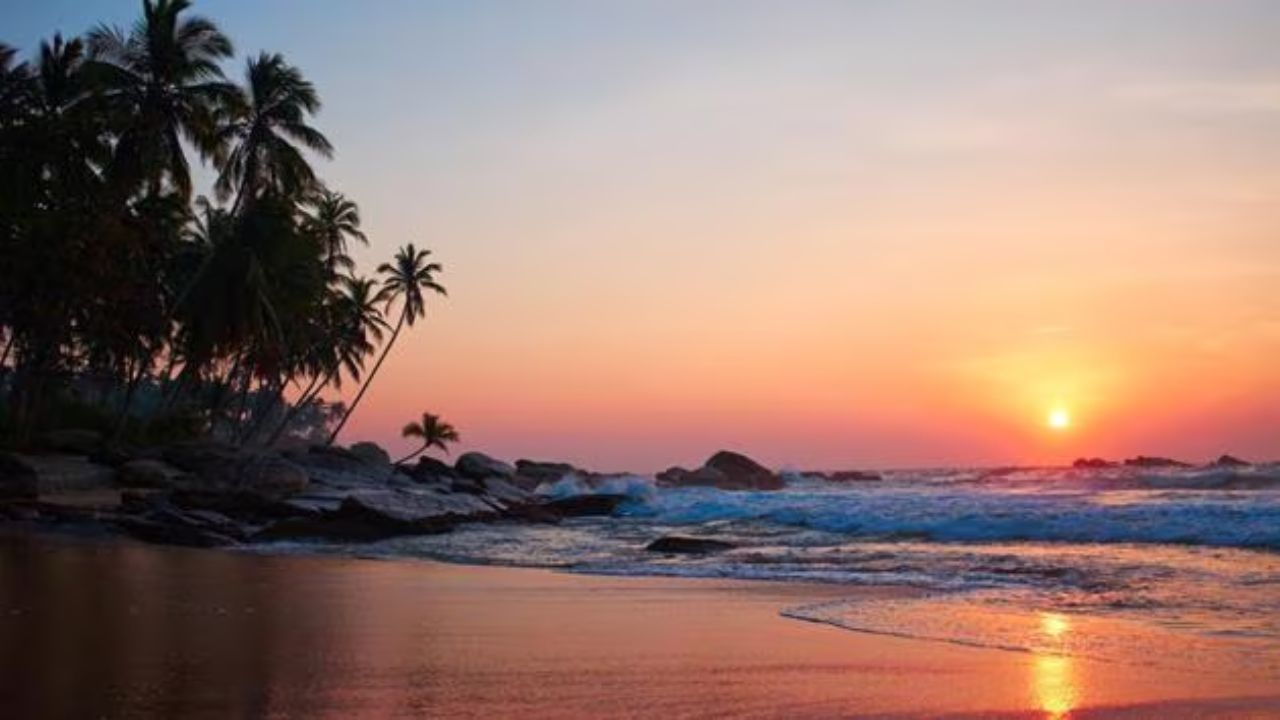 7 must-visit beaches in Goa for perfect sunsets; See photos