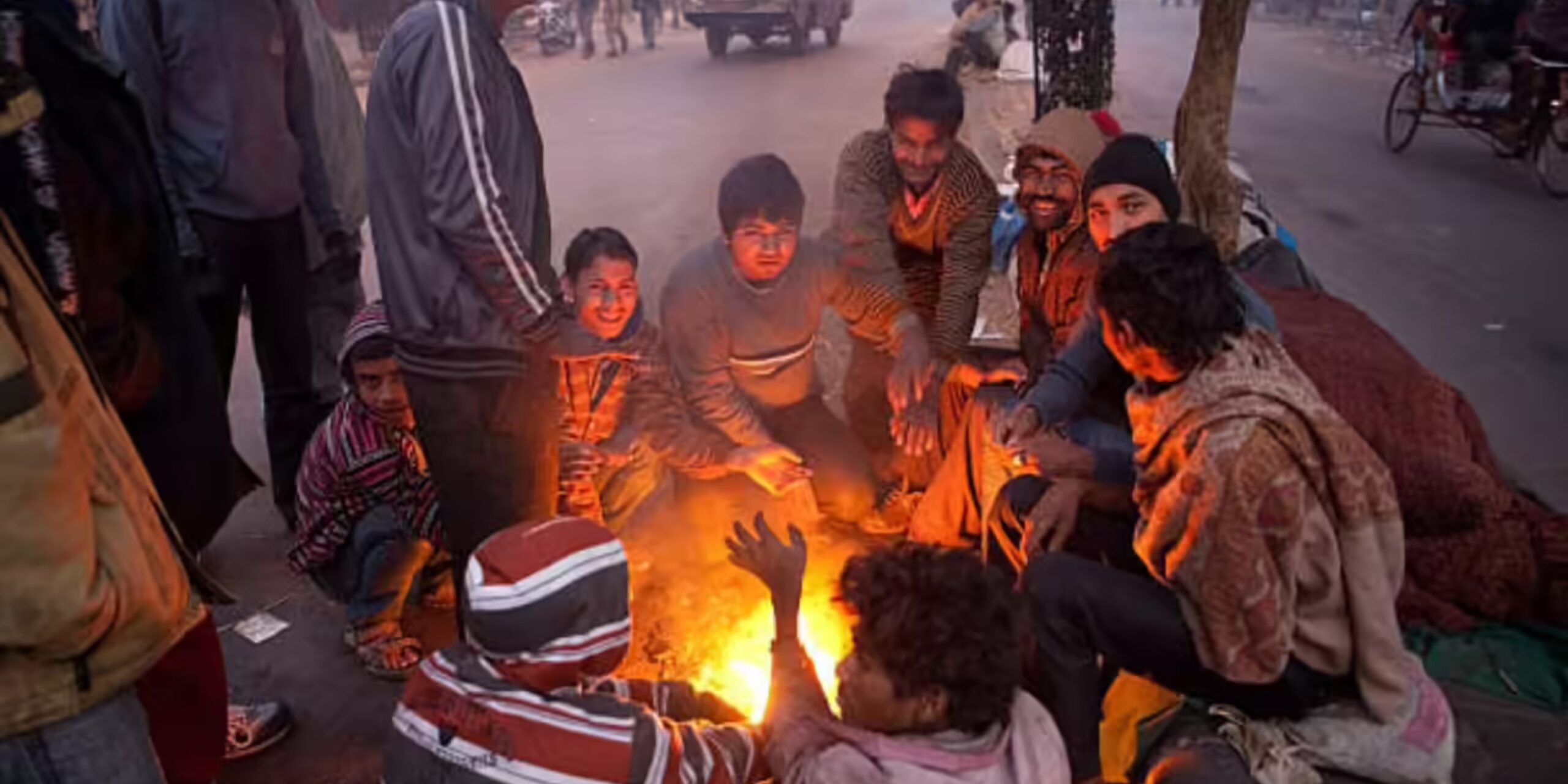 Dense fog triggers orange alert in Delhi; No weather relief likely for days