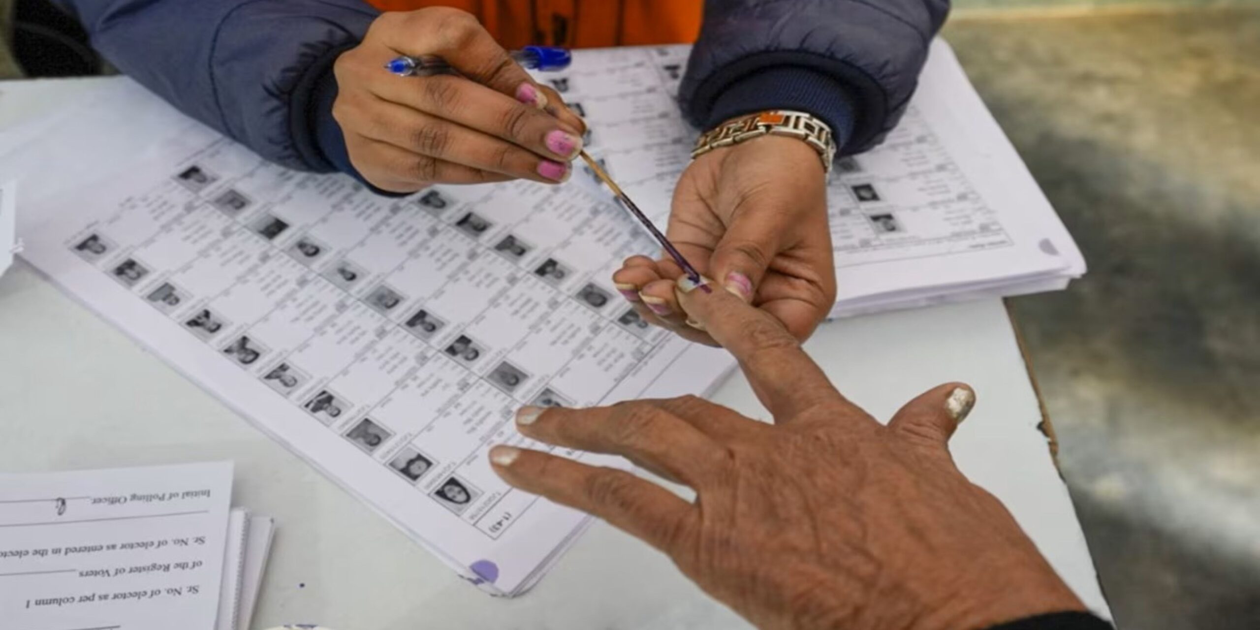 Maharashtra: Polling begins in 23 municipalities and municipal councils
