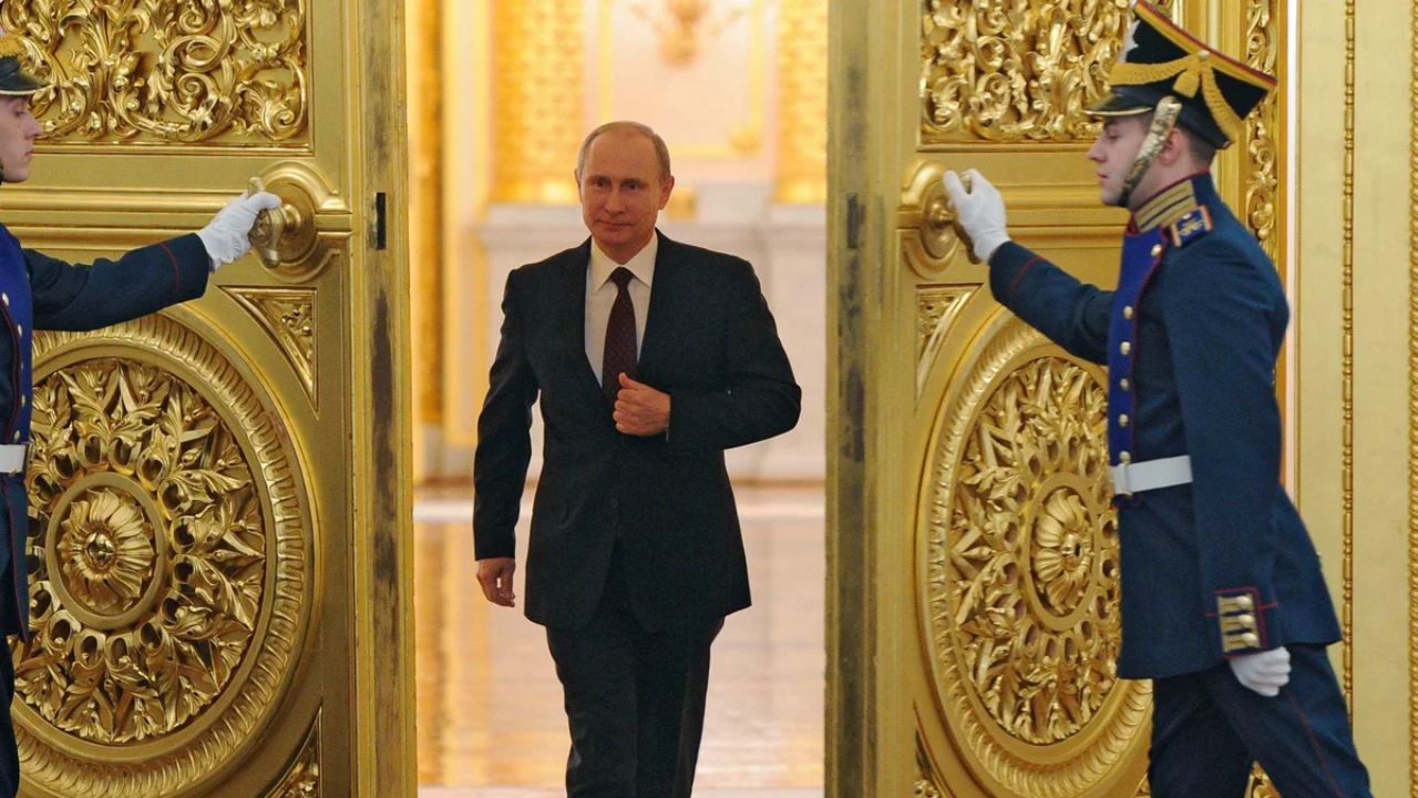 Russia Rewrites Middle East Power Balance as Western Sanctions Falter