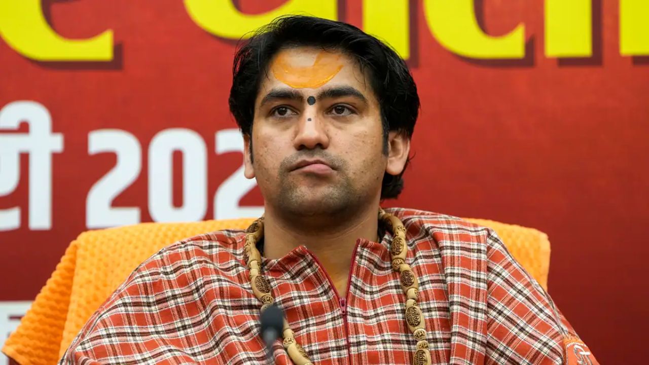 “Mockery is not right,” says Dhirendra Shastri on Prayagraj Mela dispute; Click for details