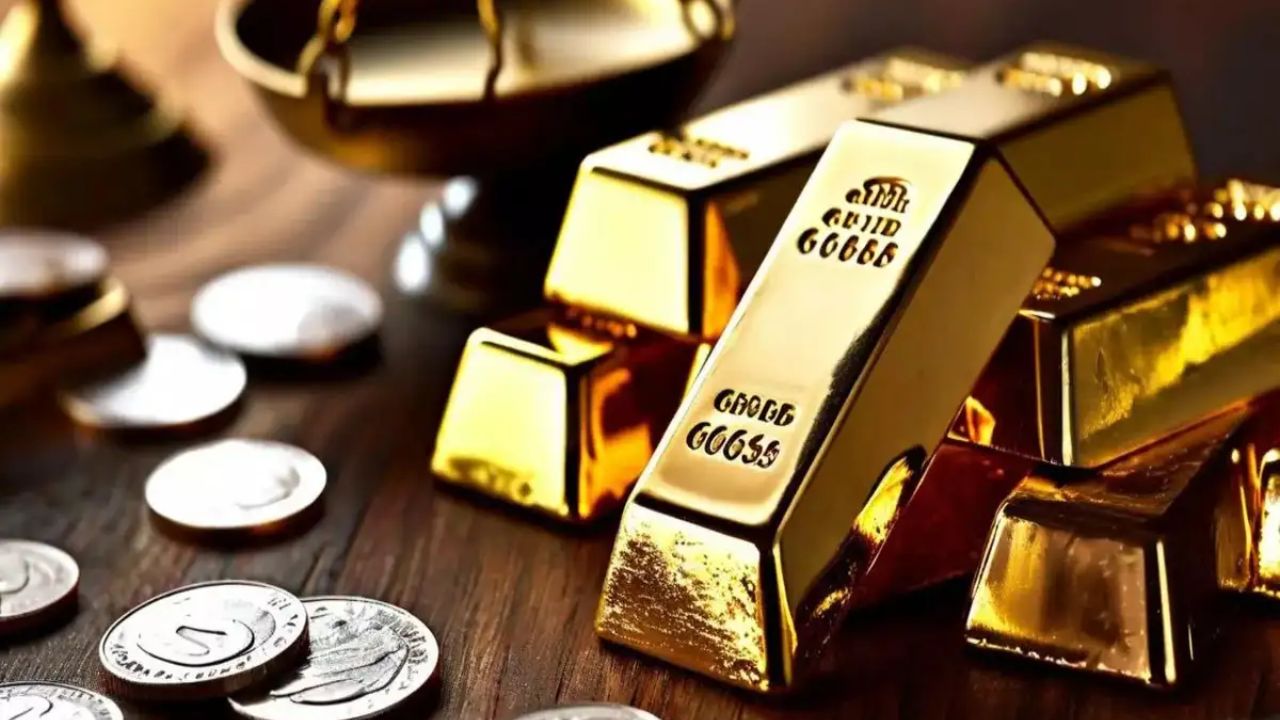 Gold, Silver sink after record rally, MCX sees sharp sell-off; Check prices here