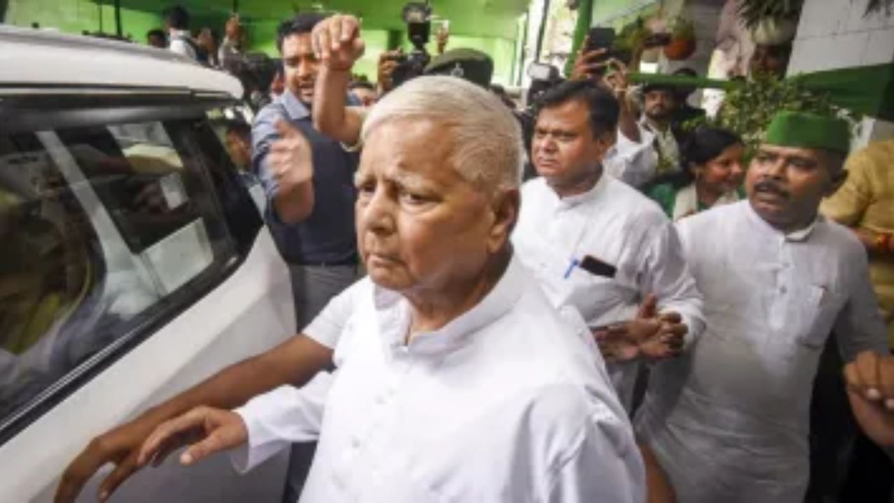 Land-for-Job Scam Case: Delhi Court frames charges against Lalu, Rabri Devi, Tejashwi Yadav