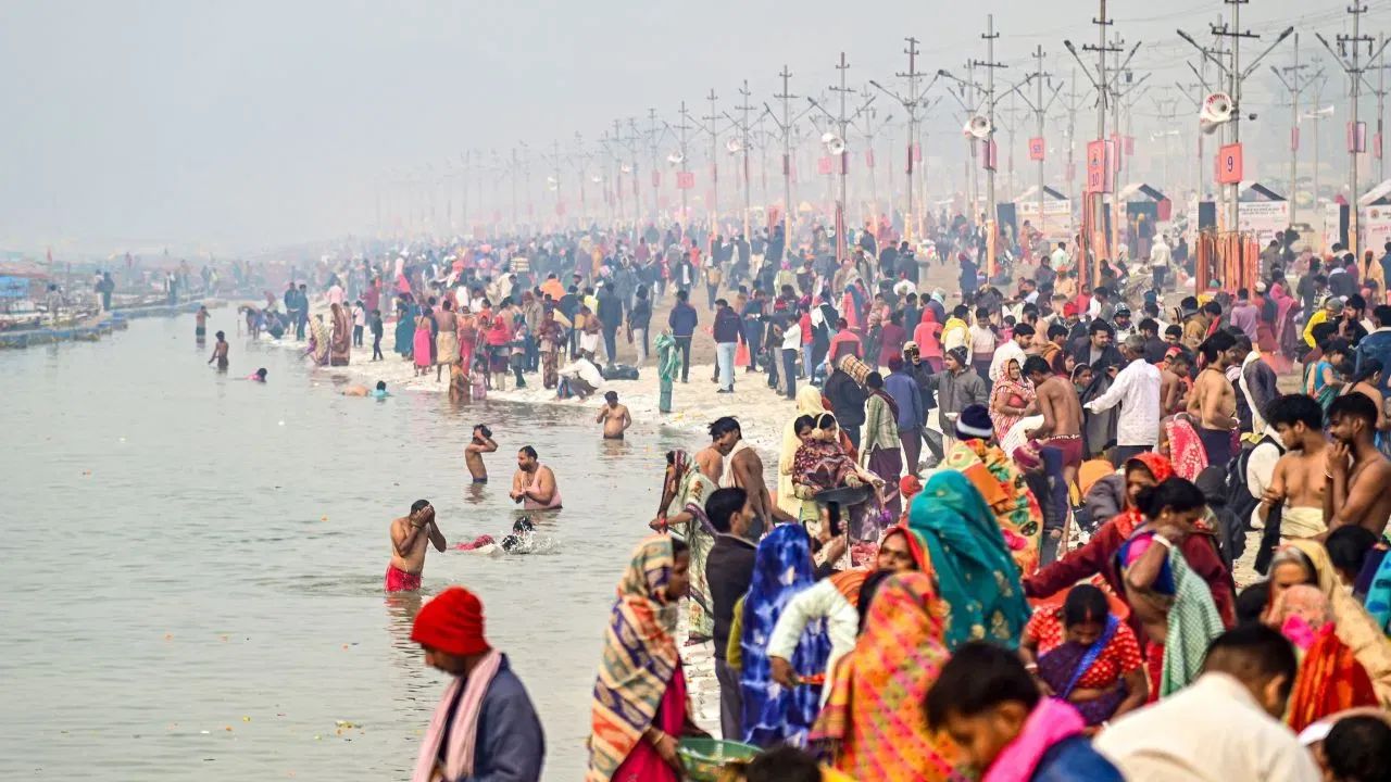 Magh Mela 2026 Begins in Prayagraj: Millions Take Holy Dip at Triveni Sangam