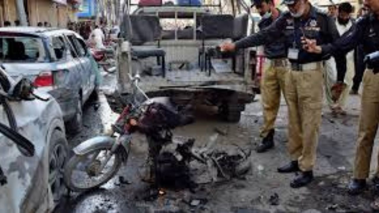 TTP Attack in Pakistan: Police vehicle Bombed, 7 Dead