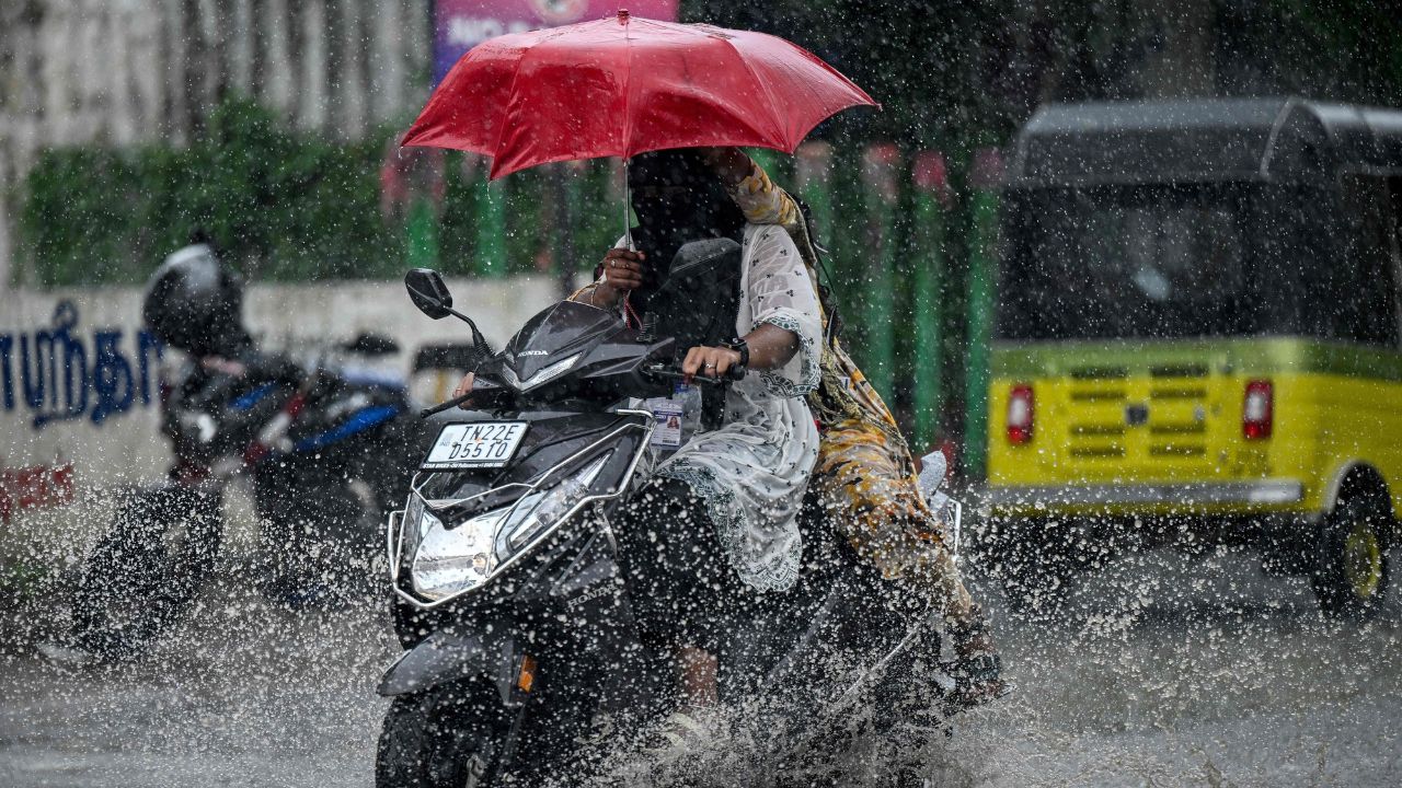 Tamil Nadu Weather: Heavy rain warning issued in Chennai for weekend; IMD forecast here