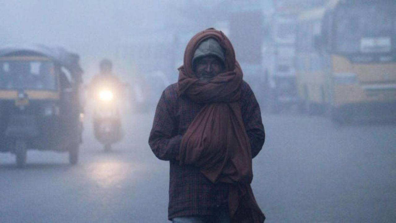 North India shivers as cold wave intensifies; Rain and snow alert issued
