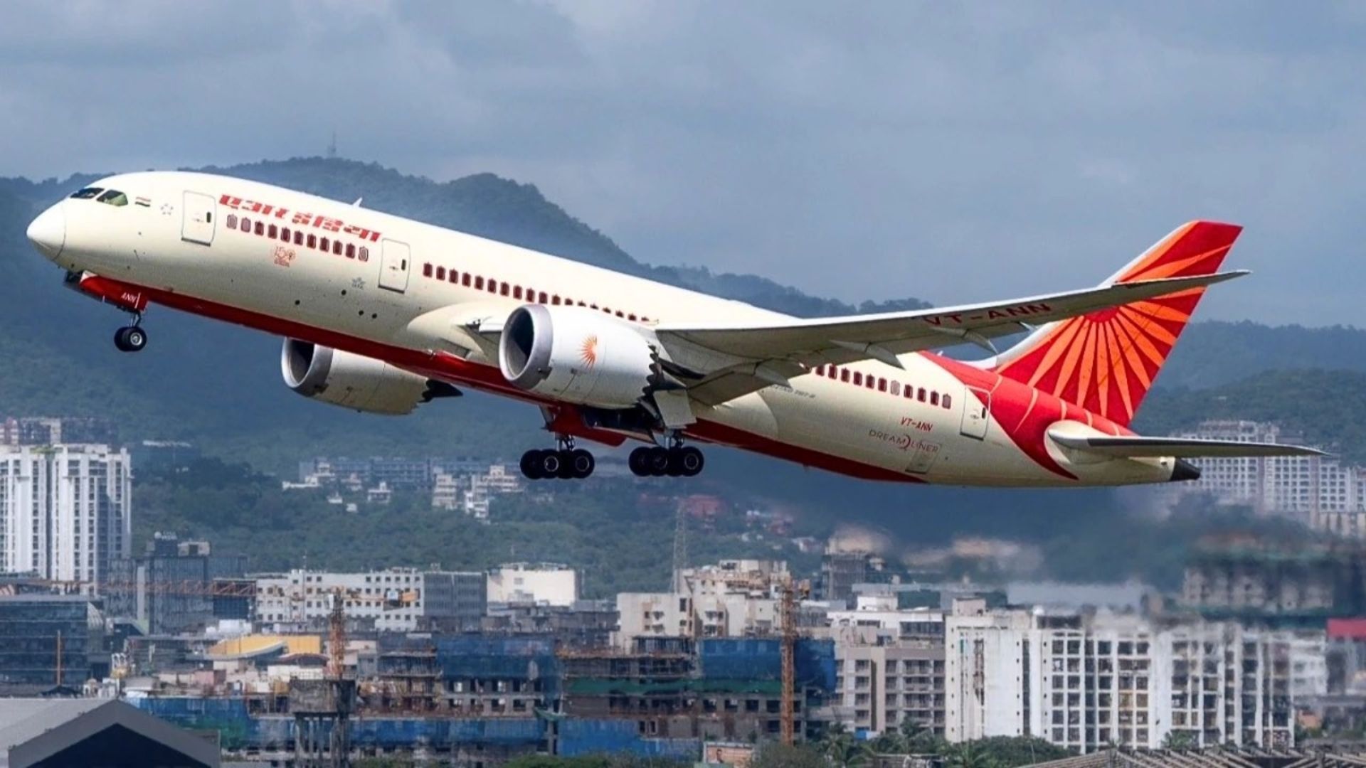 DGCA Slaps ₹1 Crore Fine on Air India for Operating Airbus Without Valid Airworthiness Certificate