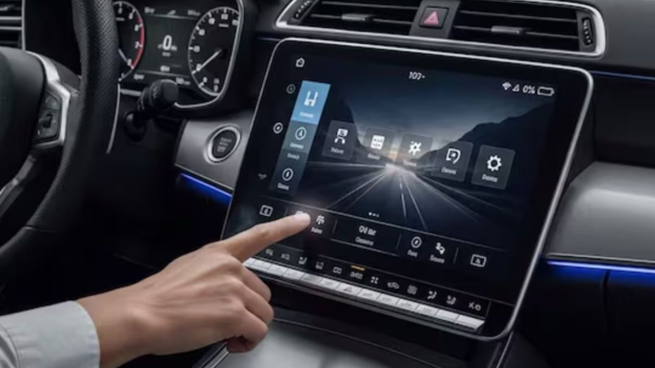 Touchscreen systems in cars may face ban; Physical controls likely to come back