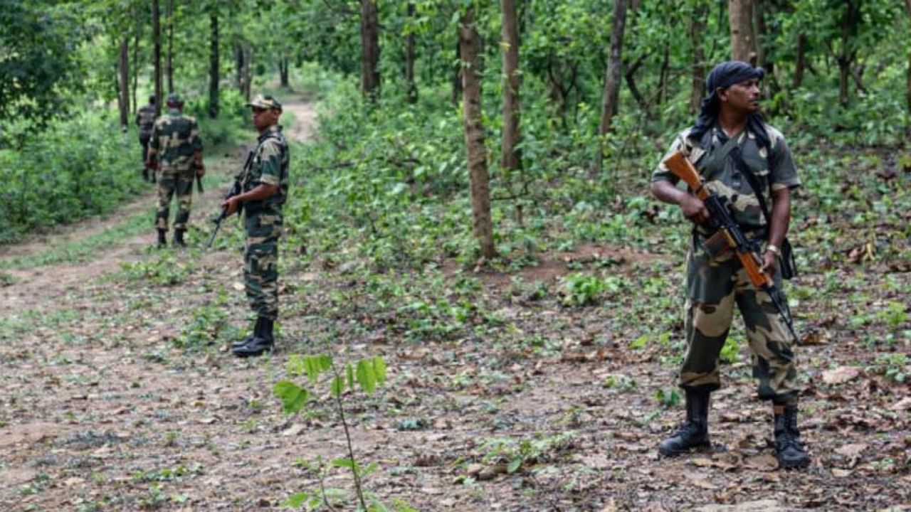 Fierce encounter in Chhattisgarh’s Bijapur; Naxalite killed, AK-47 recovered