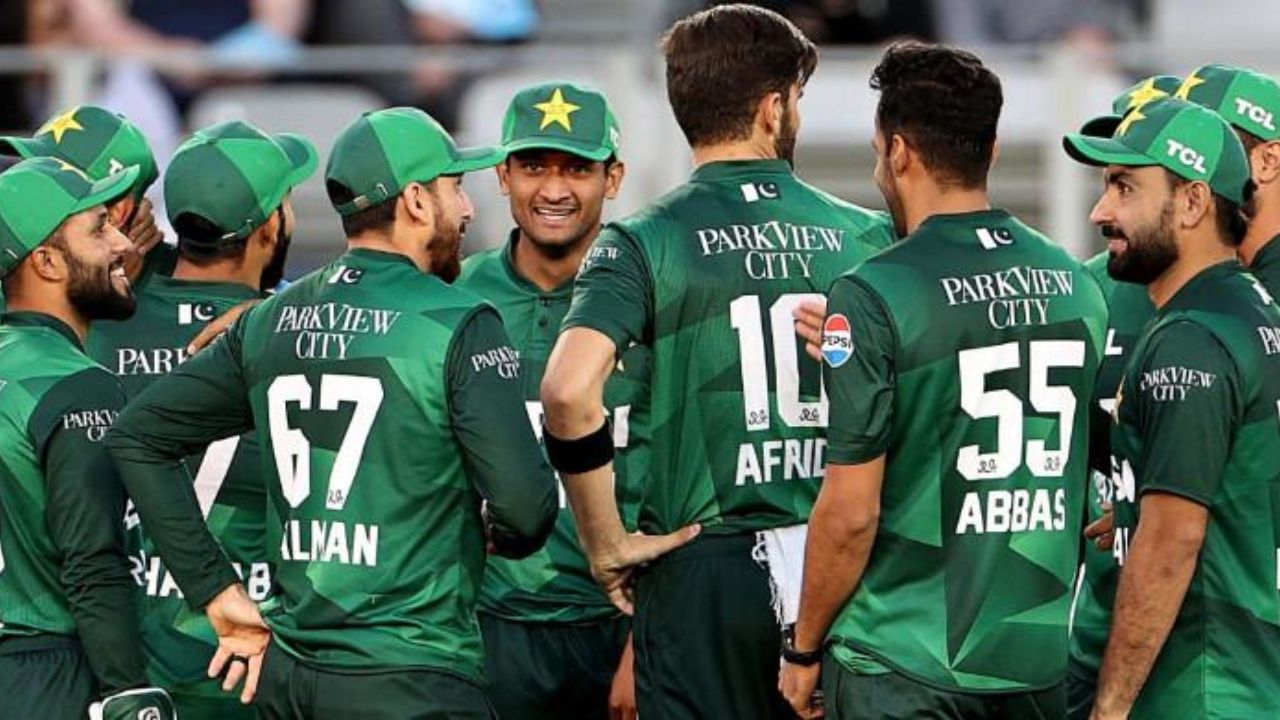 Pakistan’s Semi-Final Hopes on the Line: What Happens If They Lose to England in Super 8?