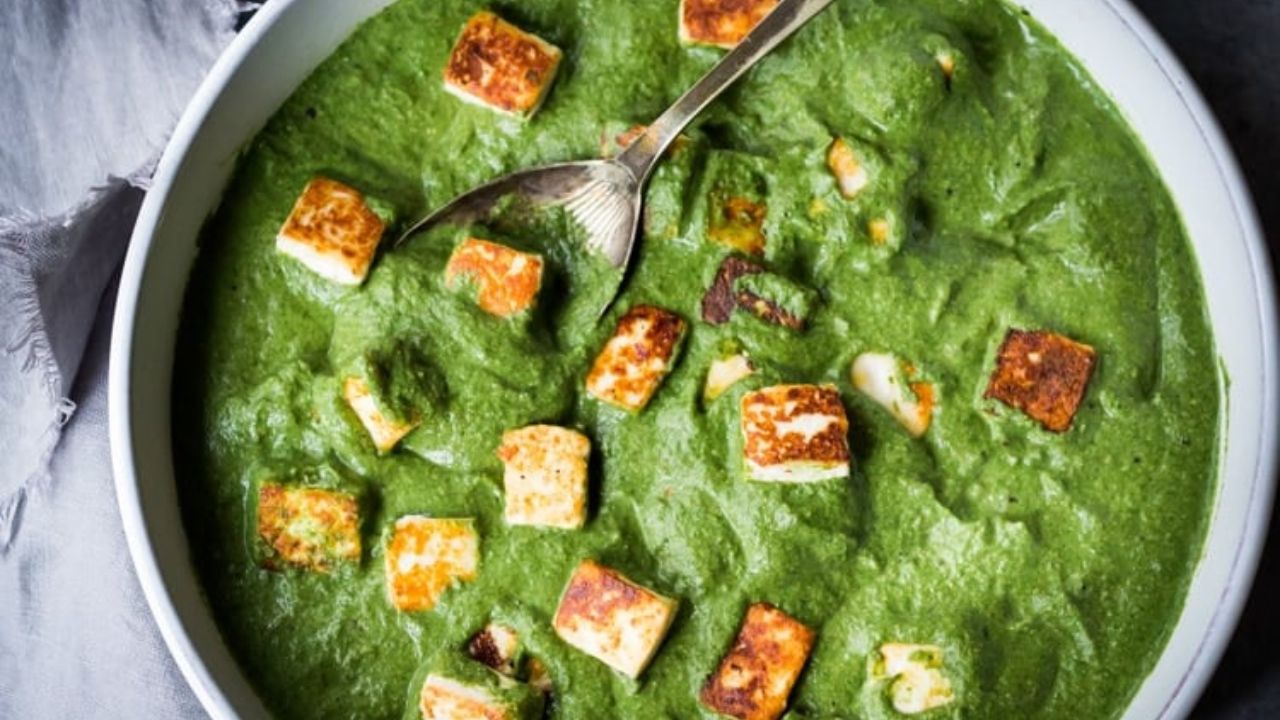 “How to Make Restaurant-Perfect Palak Paneer: Bright green, creamy, and irresistible!”