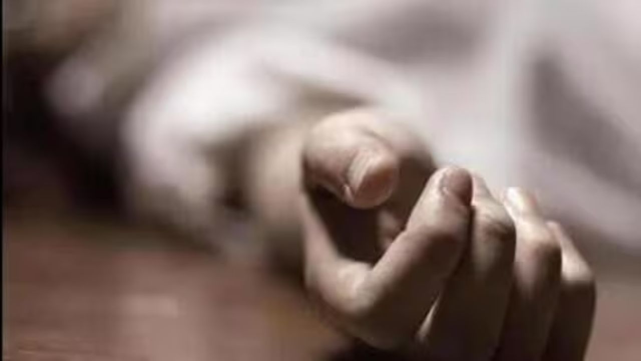 UP: Family of five found dead in suspected suicide case in Mathura; Details here