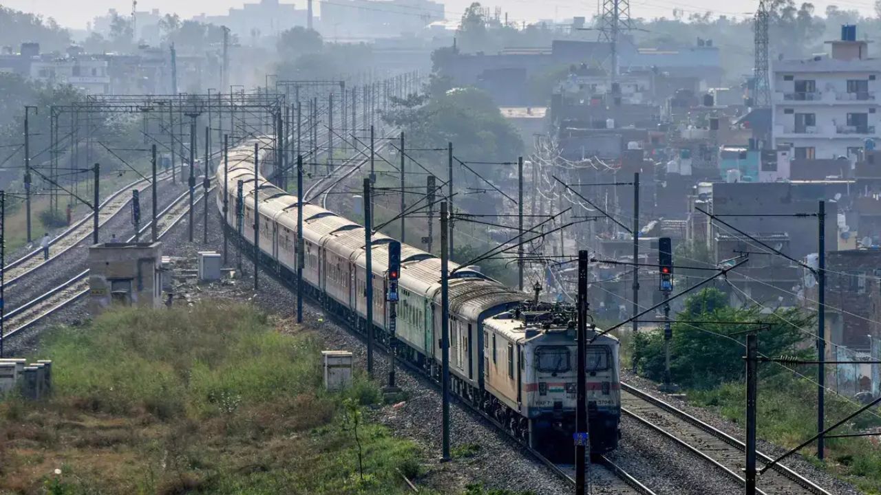 Railways deploy Kavach 4.0 on 1,297 km across Delhi-Mumbai, Delhi-Howrah routes
