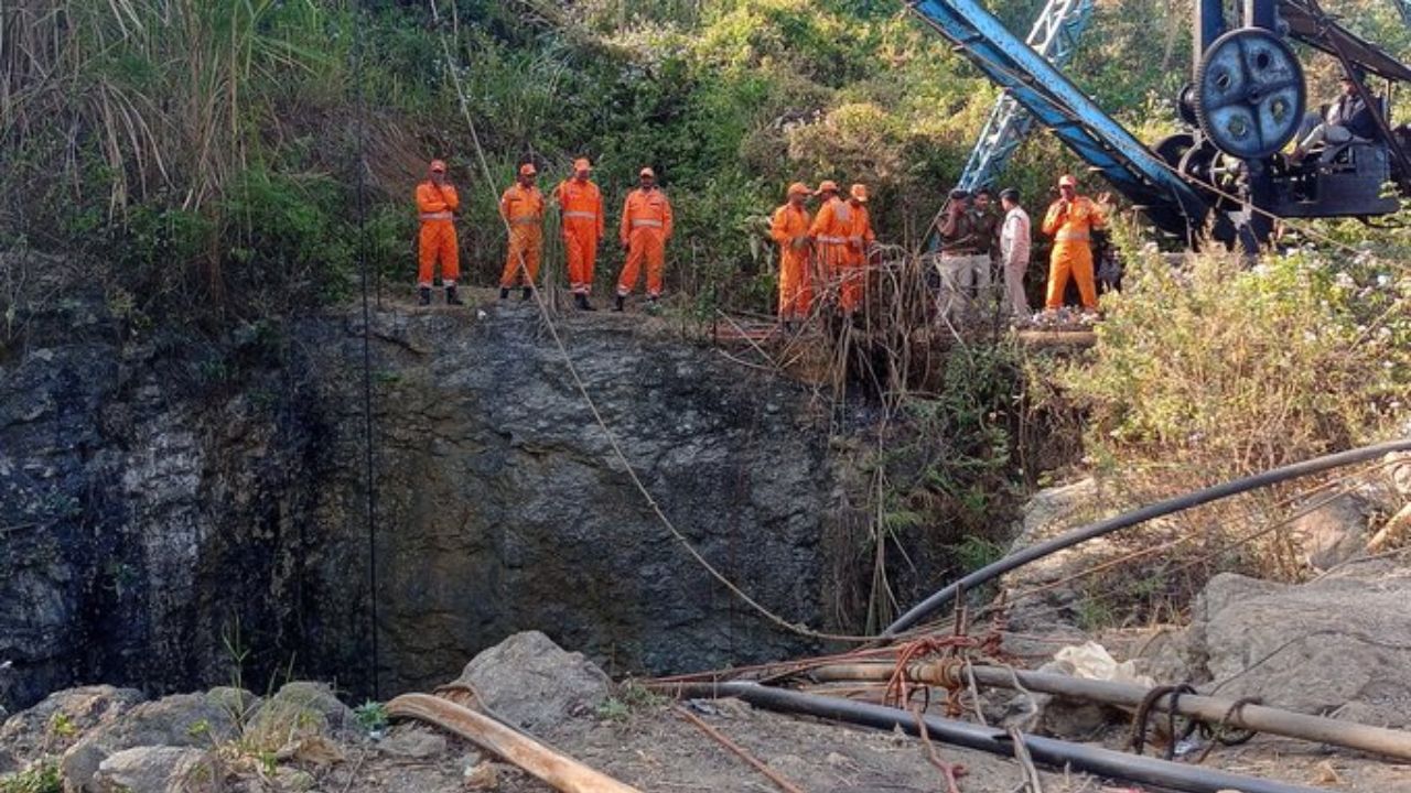 Meghalaya: Illegal mine blast death toll crosses 18; Rescue operations underway