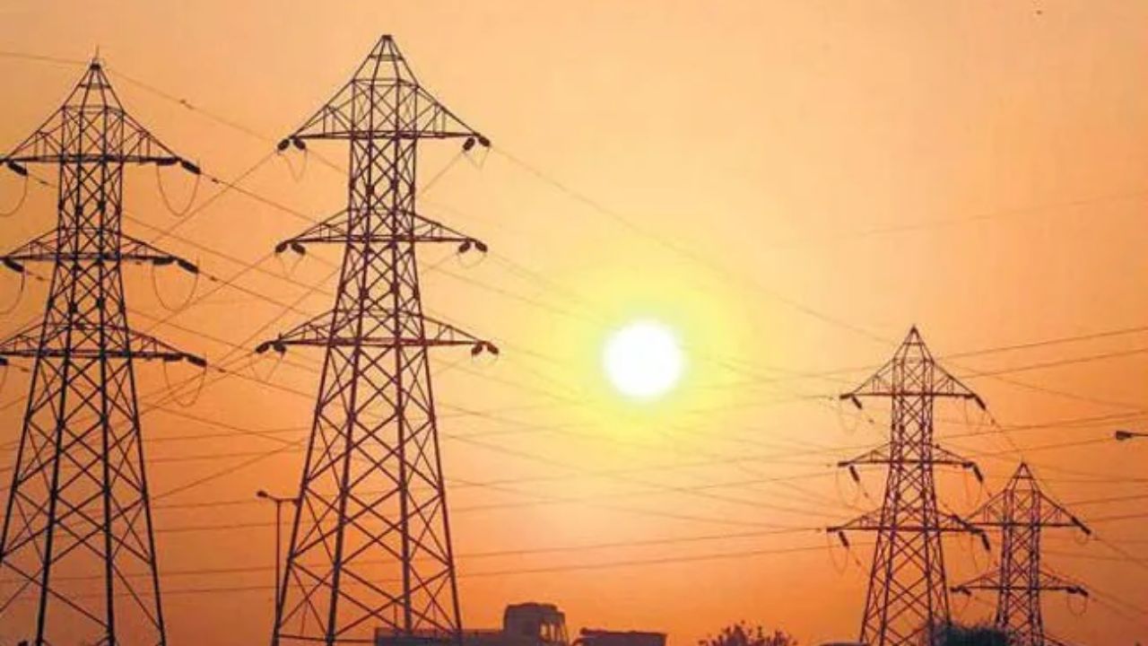 India transforms from power deficit to power sufficient as generation capacity crosses 510 GW