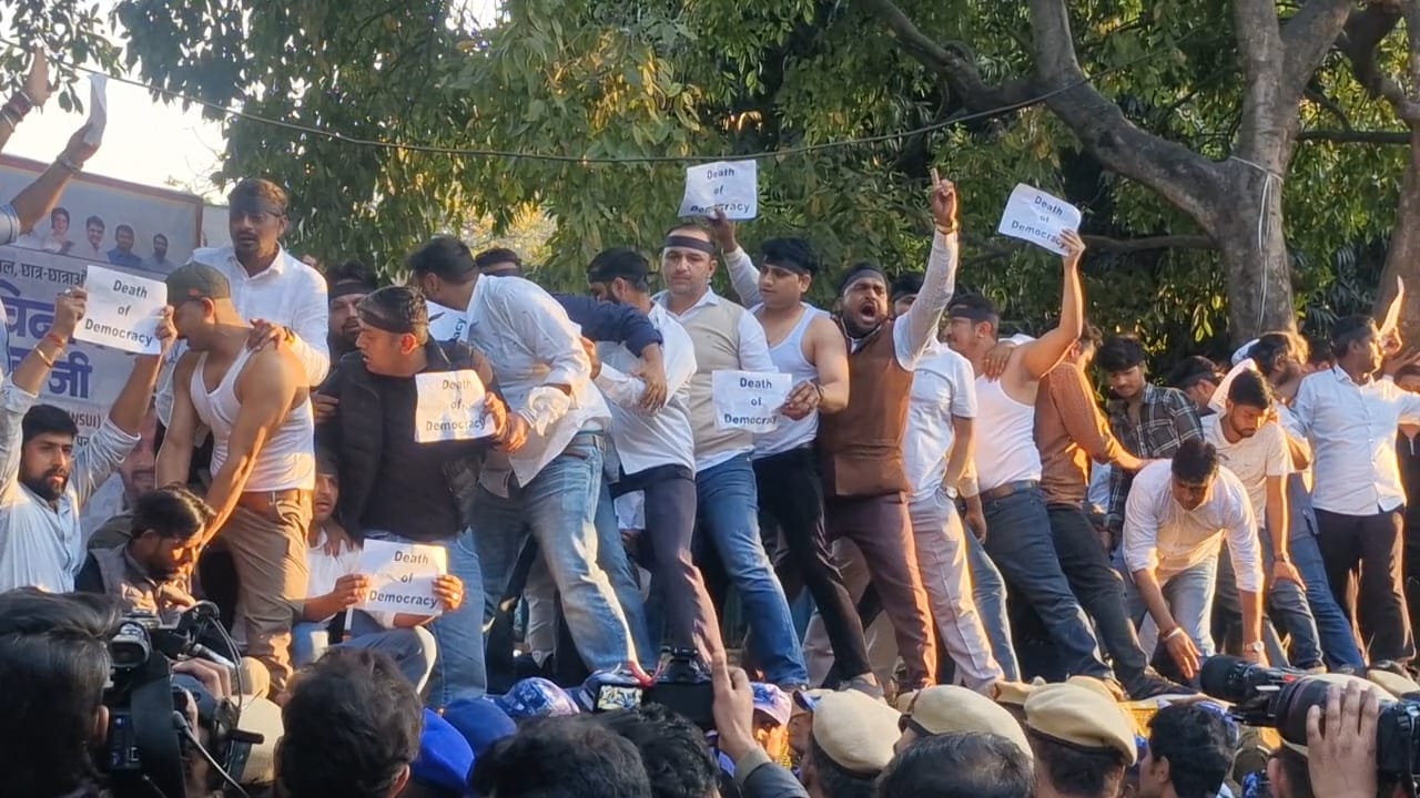 DN Exclusive | Video | Youth Congress workers stage shirtless protest in Delhi over Uday Bhanu Chib’s arrest