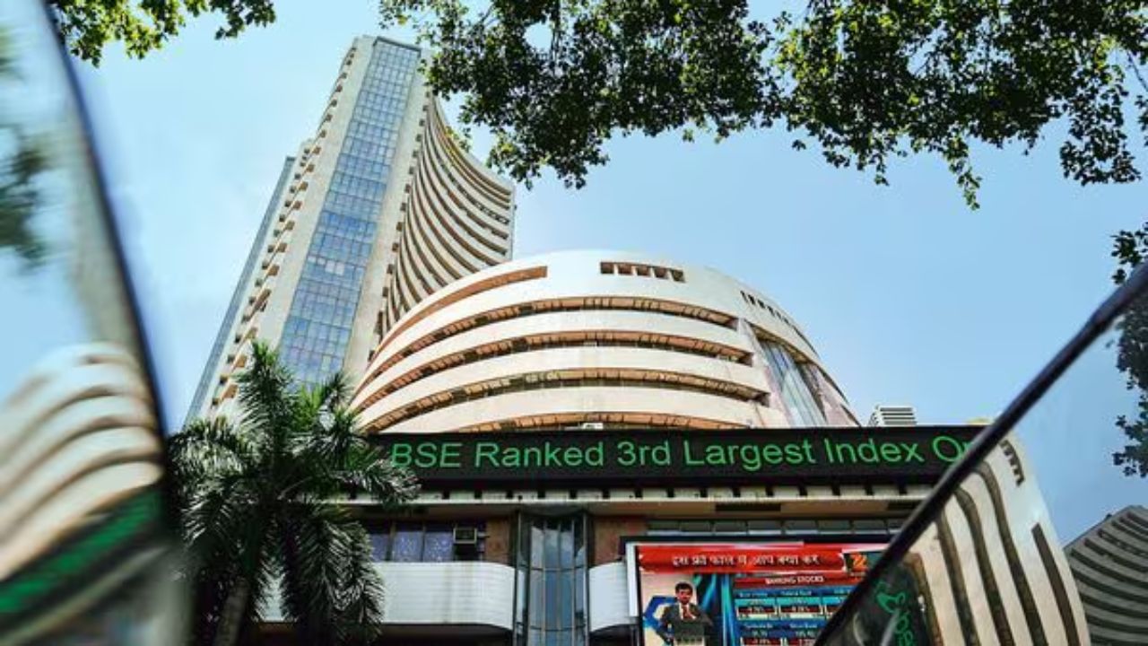 Stock Market Update: Nifty holds above 25,490, Sensex slips marginally