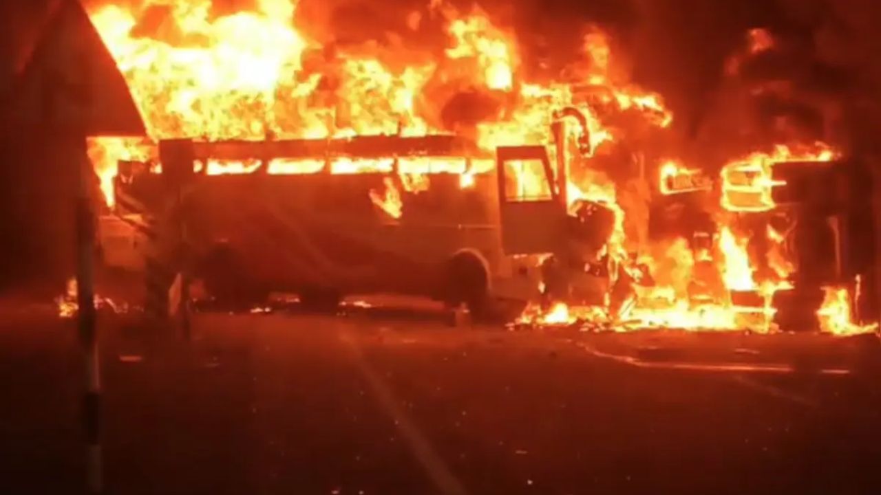 8 killed as bus catches fire after collision with lorry in Andhra Pradesh; Details here