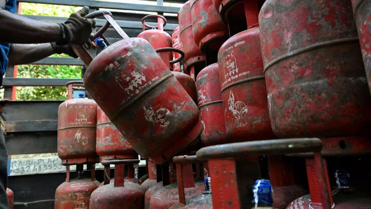 Govt Bars PNG Users From Taking LPG Connections Amid Midlle East Crisis