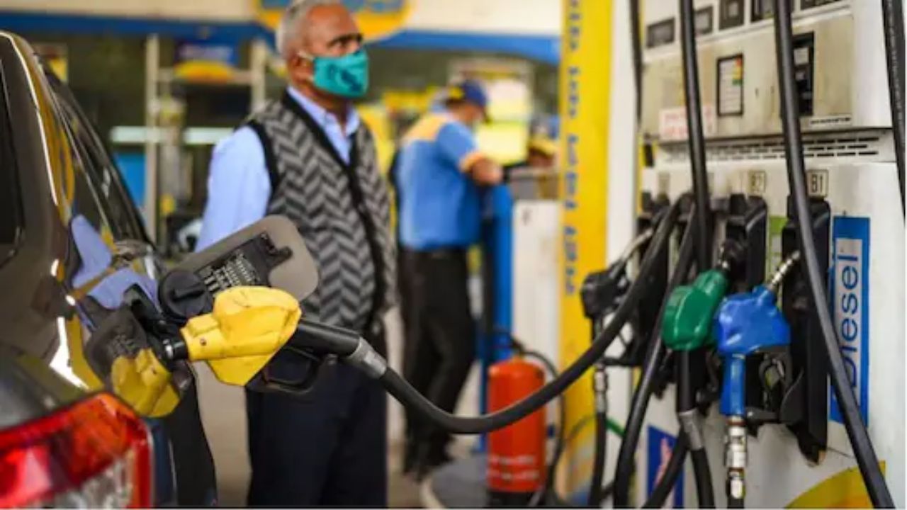Industrial diesel price surges after premium petrol hike in India; Check latest rates here