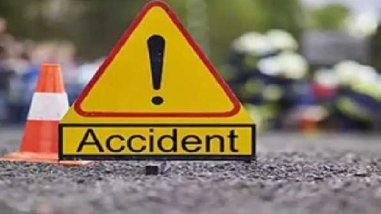 J&K: Police head constable, wife killed after car falls into river in Doda