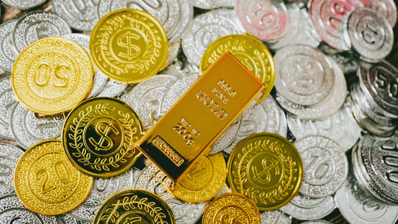 Gold and Silver slide in early trade on MCX as Fed rate cut hopes fade