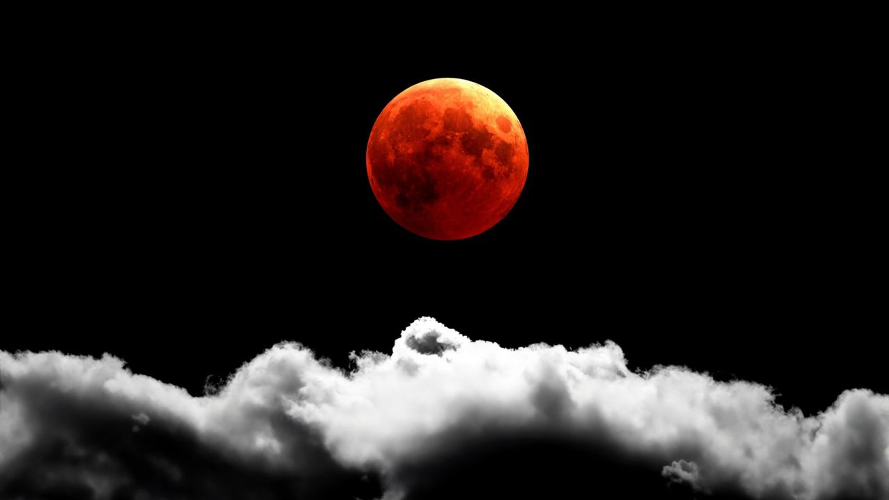 ‘Blood Moon’ to Glow Red: When and Where to Watch Total Lunar Eclipse