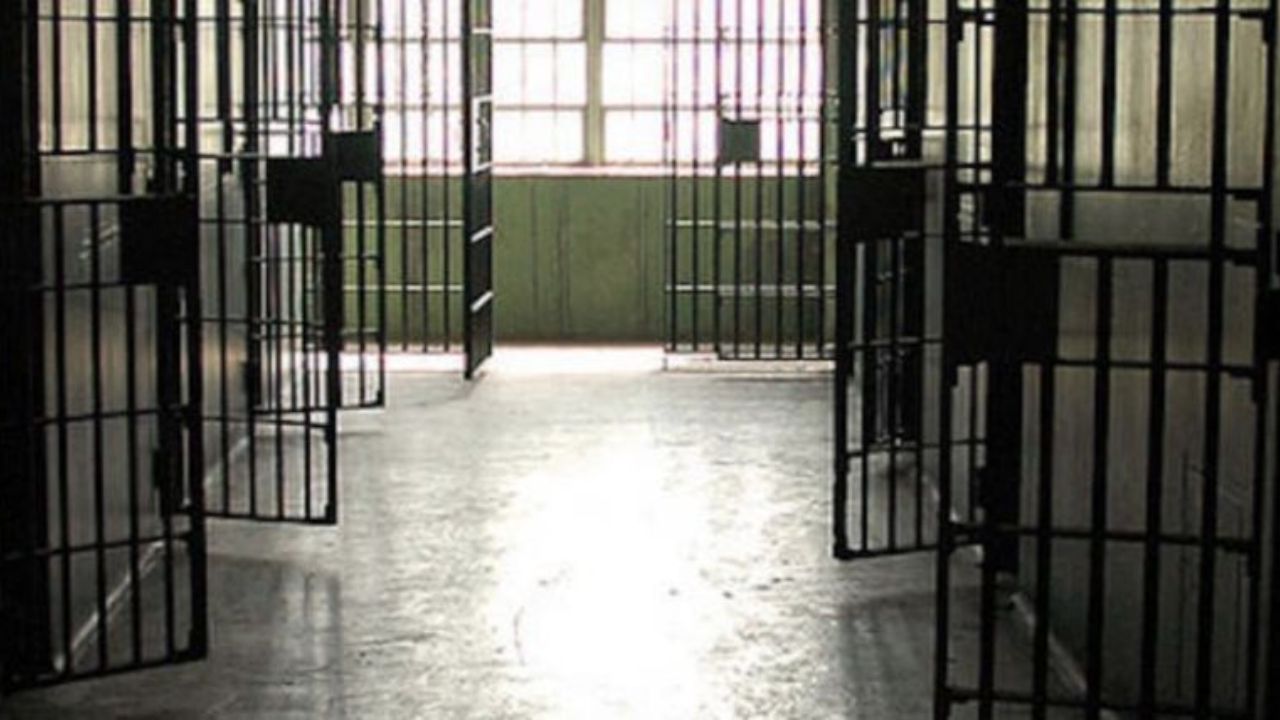 Inmates Clash Inside Rajouri Jail; Authorities Rush to Control Situation