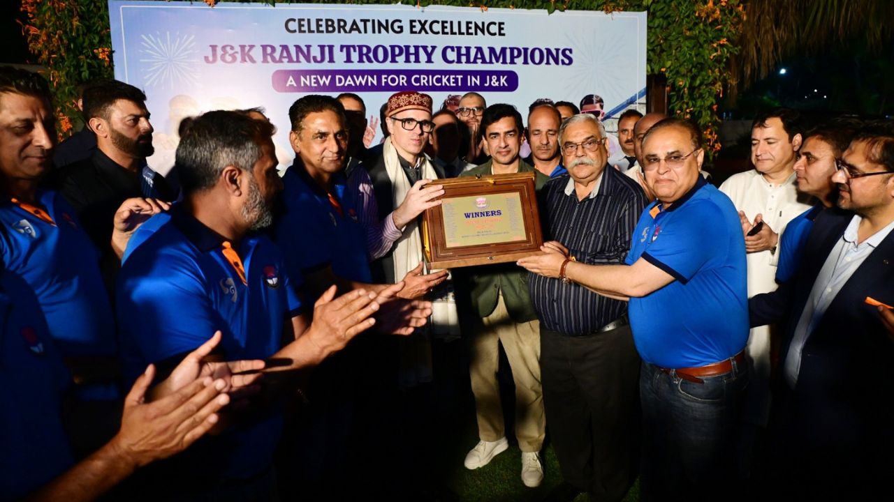 CM Omar Abdullah hosts dinner for J&K Ranji Trophy Champions; Announces Rs 2 crore reward
