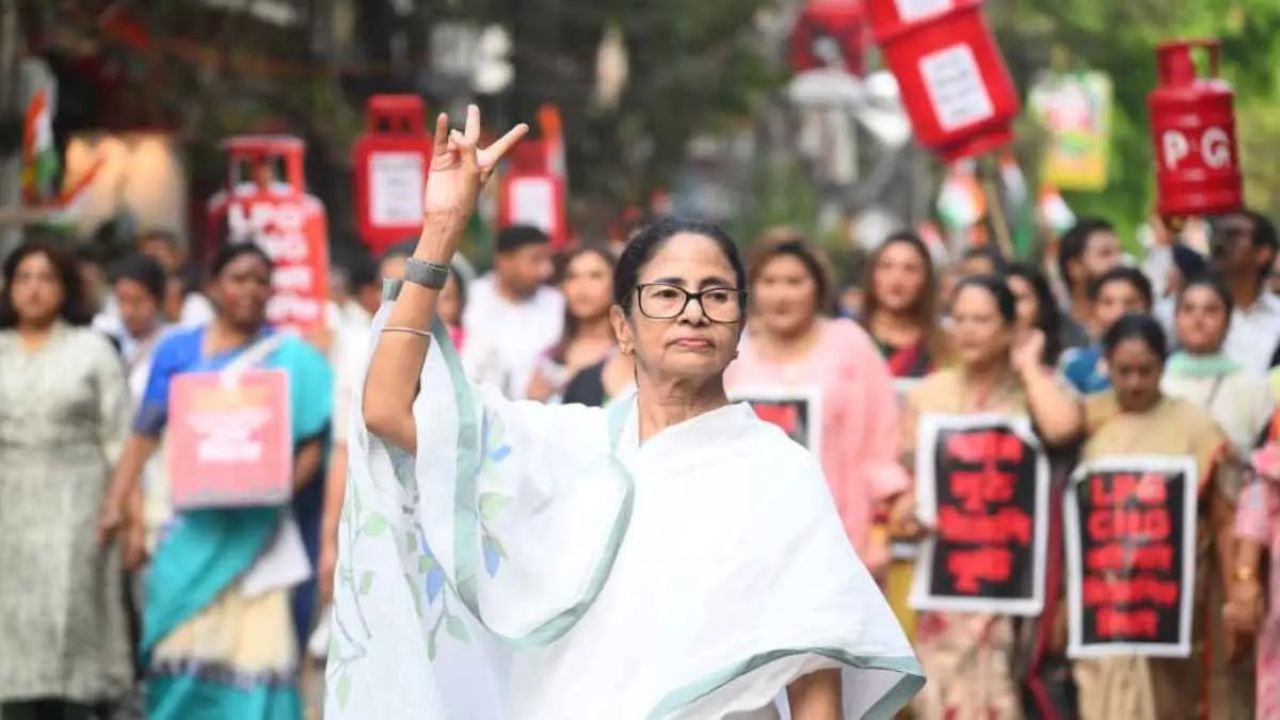 ‘Attack my house… we know how to resist’: West Bengal CM Mamata Banerjee dares BJP at Kolkata rally