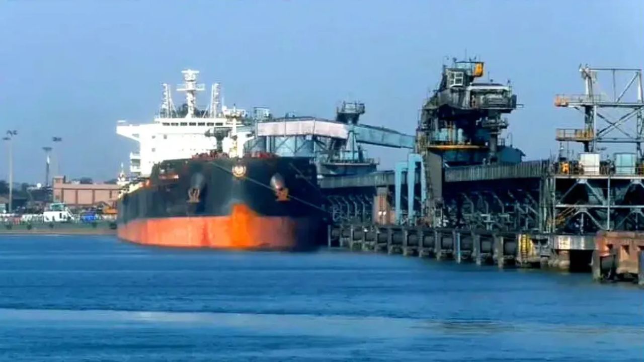 Middle East Tensions: Crude Oil Tanker MT Flora From Oman Reaches Odisha’s Paradip Port
