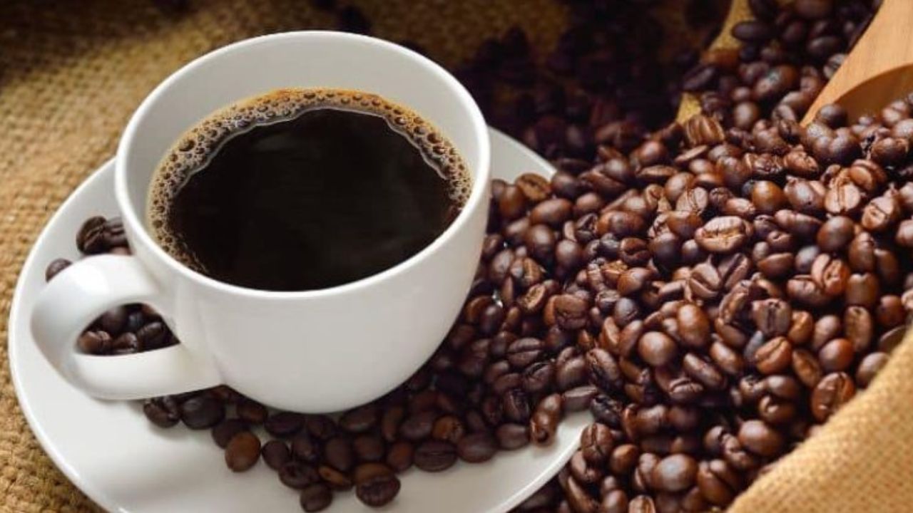 Drinking Coffee Daily? Know How It Impacts Your Liver, Brain And Digestion