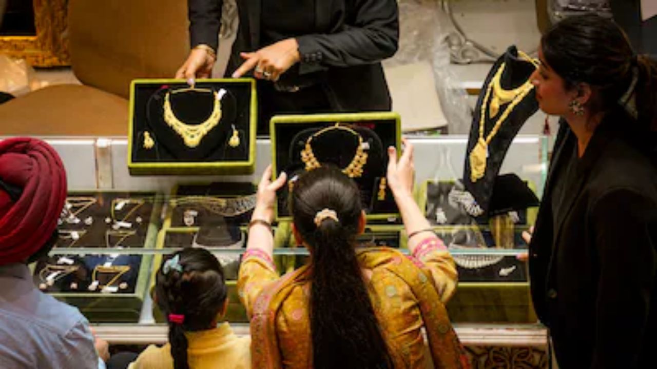 Gold, Silver prices surge on Ram Navami amid global uncertainty; Check latest rates here