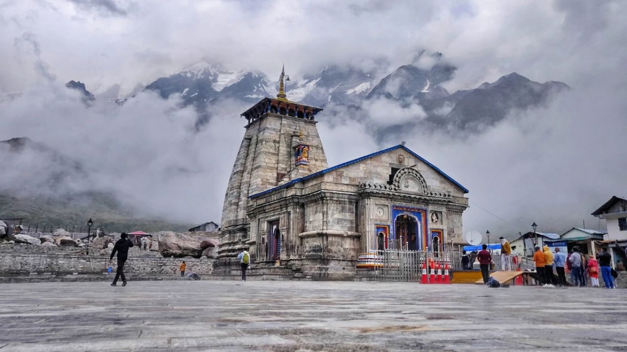 Kedarnath Travel Guide 2026: Best Way to Reach by Air, Train or Road