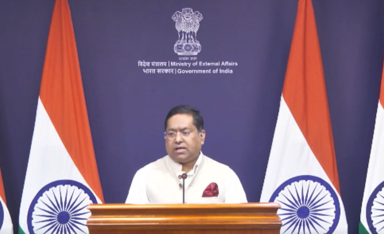 India Welcomes Israel-Lebanon Ceasefire, Calls for Peace