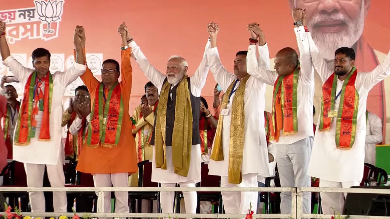 Regime Change Inevitable in West Bengal? PM Modi Makes Bold Claim, Launches Sharp Attack on TMC